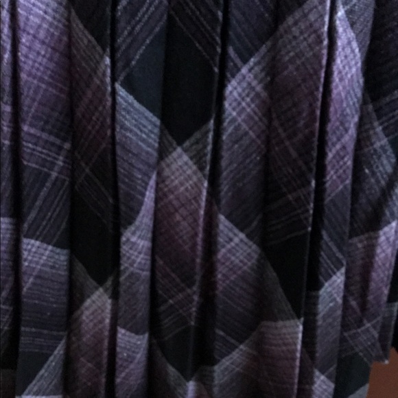 Vintage 70's Plaid Wool Blend Pleated Skirt - Picture 3 of 8